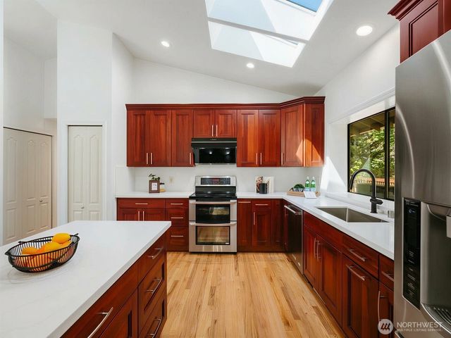 14812 SE 62nd Court, Bellevue, WA 98006