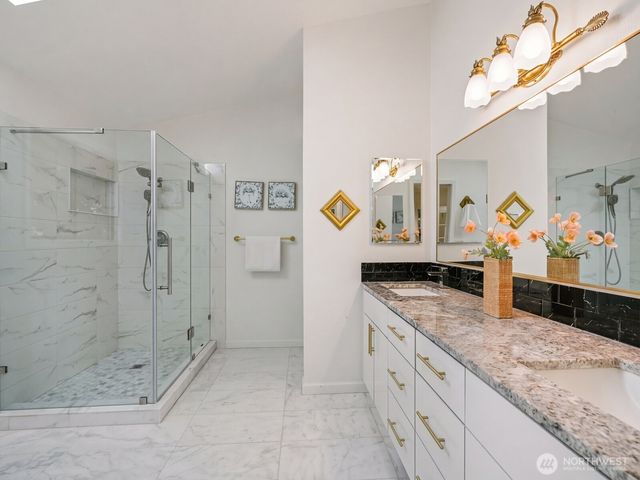 14812 SE 62nd Court, Bellevue, WA 98006