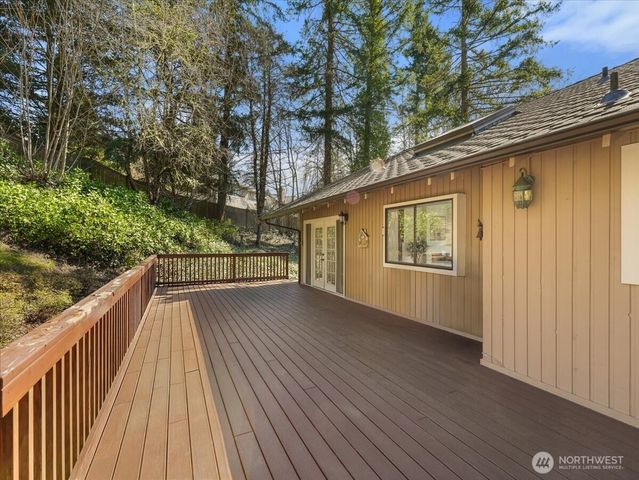 14812 SE 62nd Court, Bellevue, WA 98006