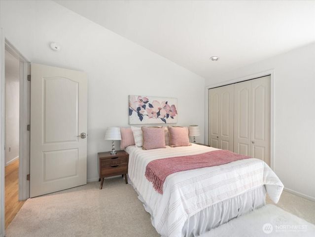 14812 SE 62nd Court, Bellevue, WA 98006