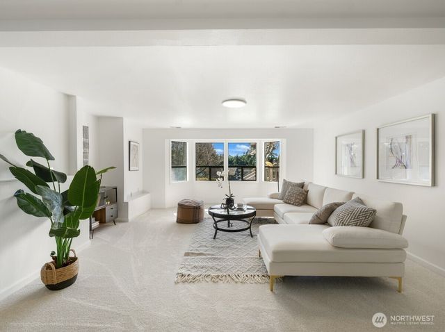 14812 SE 62nd Court, Bellevue, WA 98006