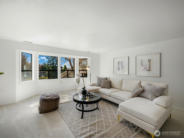 14812 SE 62nd Court, Bellevue, WA 98006