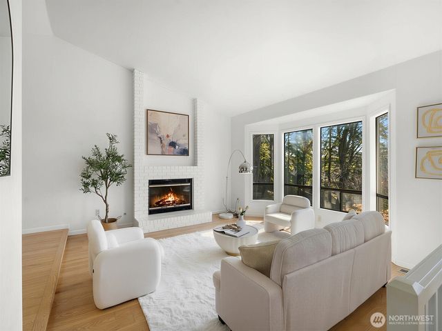 14812 SE 62nd Court, Bellevue, WA 98006