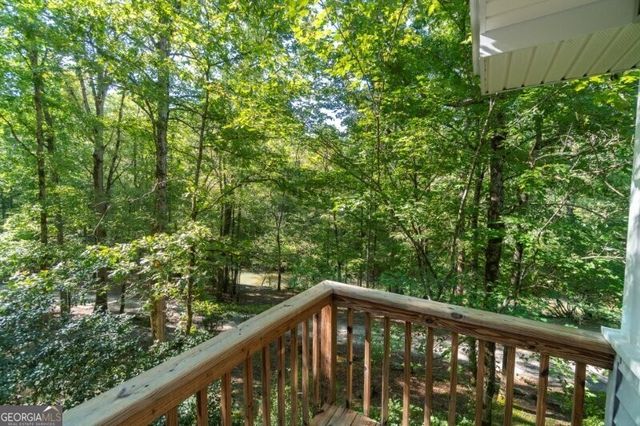55 Santa Pera Dr, Cleveland, GA 30528