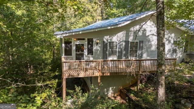 55 Santa Pera Dr, Cleveland, GA 30528