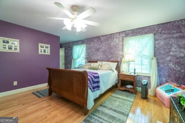 55 Santa Pera Dr, Cleveland, GA 30528