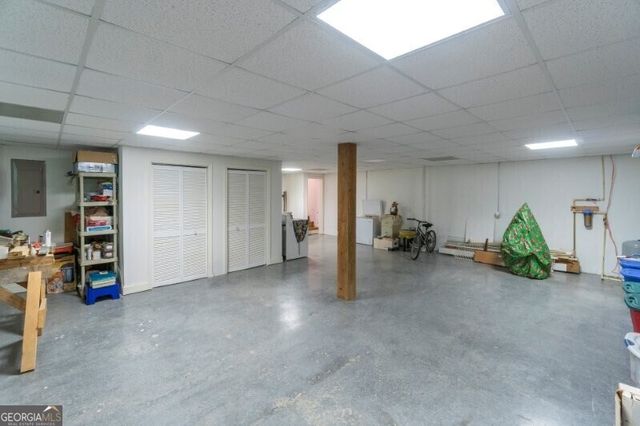 55 Santa Pera Dr, Cleveland, GA 30528
