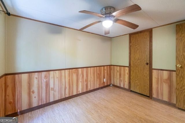 55 Santa Pera Dr, Cleveland, GA 30528