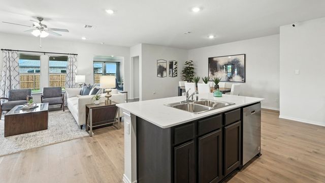 1911 Reveille Way, Terrell, TX 75160