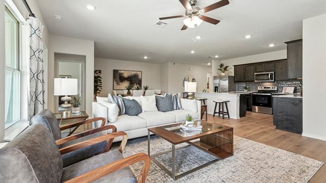 1911 Reveille Way, Terrell, TX 75160