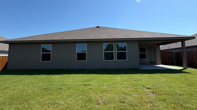 1911 Reveille Way, Terrell, TX 75160