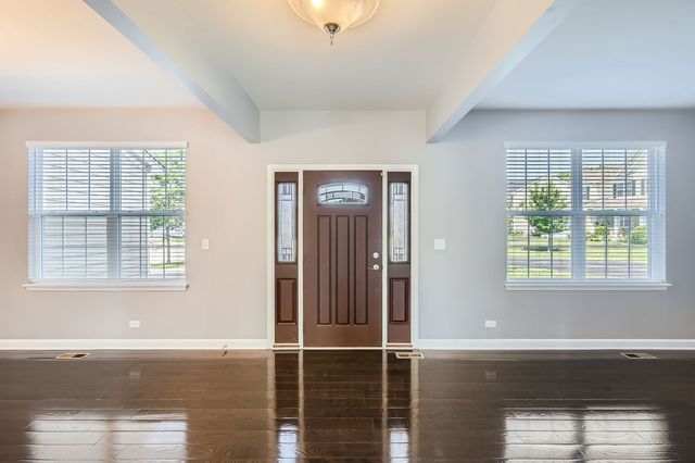 5160 Carriana Court, Hoffman Estates, IL 60010