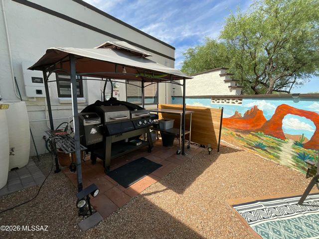 616 S Fremont Circle, Green Valley, AZ 85614