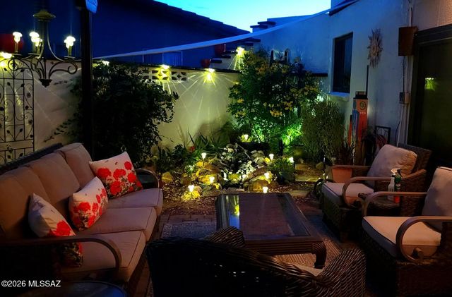 616 S Fremont Circle, Green Valley, AZ 85614