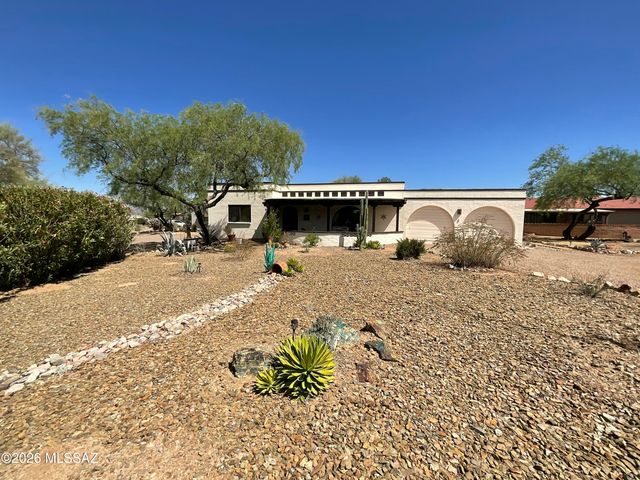 616 S Fremont Circle, Green Valley, AZ 85614