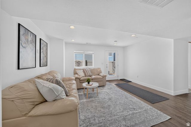 3039 S RED PINE DR, Saratoga Springs, UT 84045
