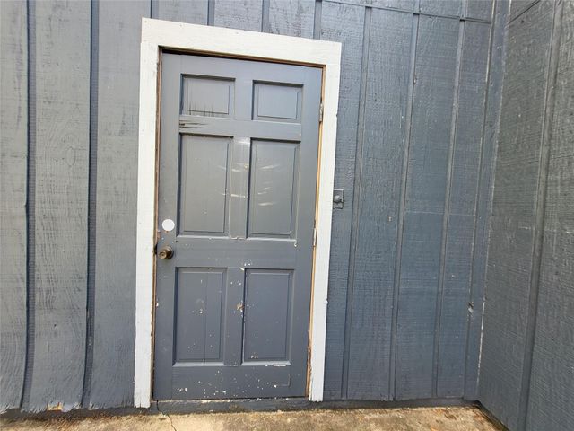 121 Harbour Lane, Coldspring, TX 77331