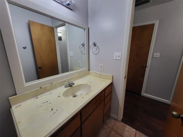 121 Harbour Lane, Coldspring, TX 77331