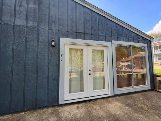 121 Harbour Lane, Coldspring, TX 77331