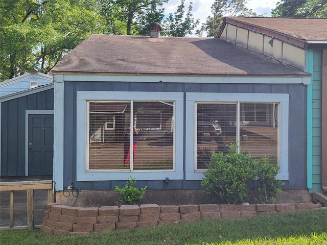 121 Harbour Lane, Coldspring, TX 77331