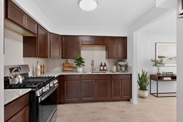 241 Burma Drive NE, Albuquerque, NM 87123