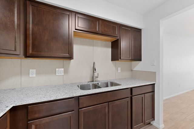 241 Burma Drive NE, Albuquerque, NM 87123