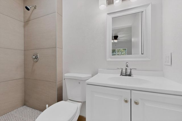 241 Burma Drive NE, Albuquerque, NM 87123