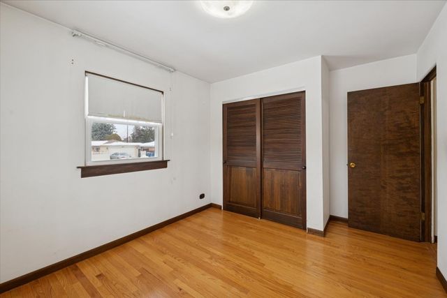 4647 N Newland Avenue, Harwood Heights, IL 60706