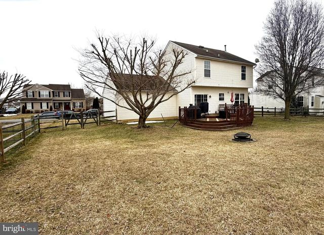 26 COBBLESTONE DR, New Castle, DE 19720