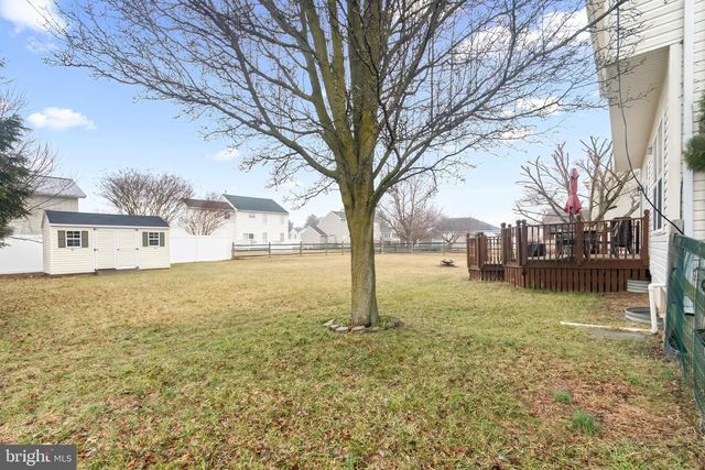 26 COBBLESTONE DR, New Castle, DE 19720