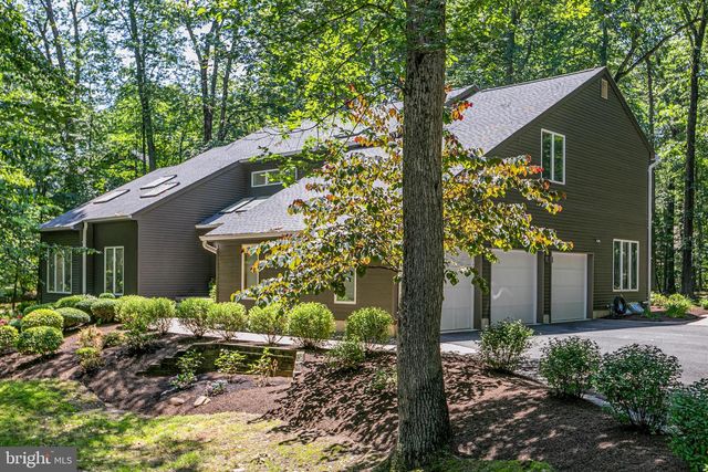 9 SLEEPY HOLLOW LN, Princeton Junction, NJ 08550