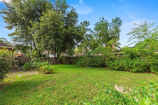 25703 Mill Pond Lane, Spring, TX 77373