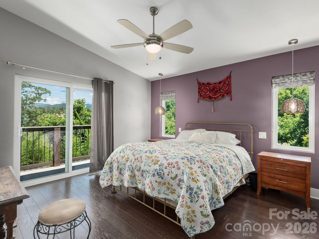 105 Upper Grove Lane, Weaverville, NC 28787