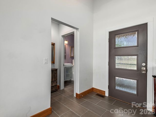 105 Upper Grove Lane, Weaverville, NC 28787