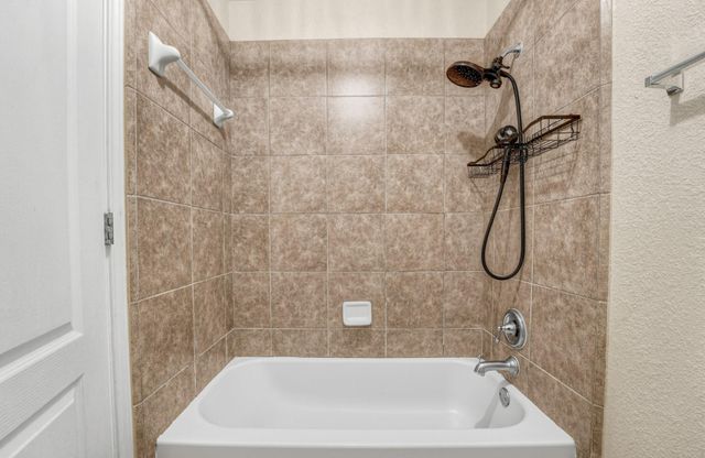4429 Rolling Water DR, Pflugerville, TX 78660