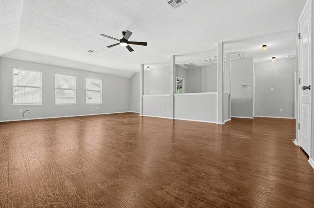 4429 Rolling Water DR, Pflugerville, TX 78660