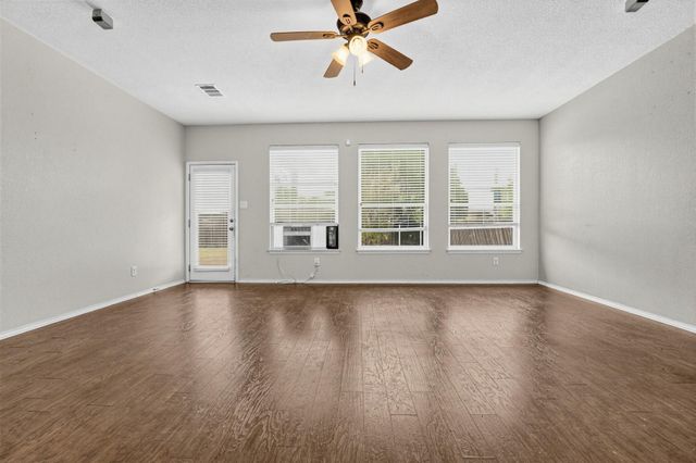 4429 Rolling Water DR, Pflugerville, TX 78660