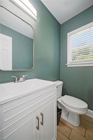 124 Holloway DR, Smithfield, VA 23430
