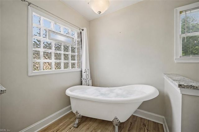 124 Holloway DR, Smithfield, VA 23430