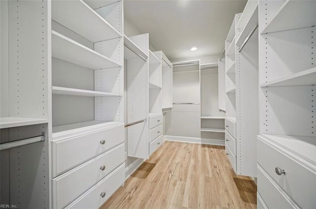 124 Holloway DR, Smithfield, VA 23430