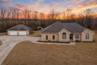 124 Holloway DR, Smithfield, VA 23430