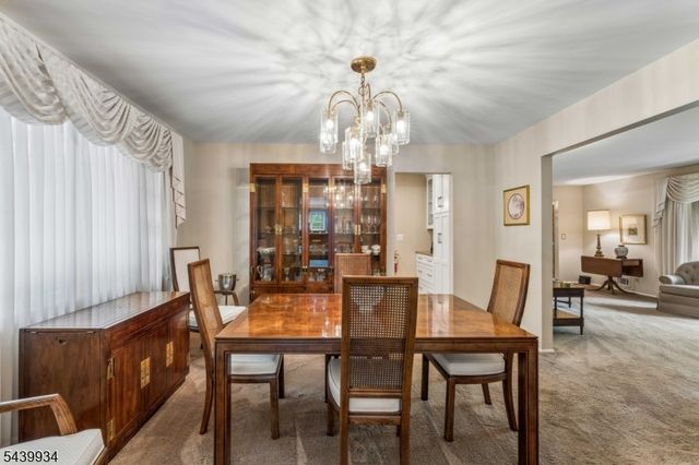 1272 Sleepy Hollow Ln, Scotch Plains Twp., NJ 07076