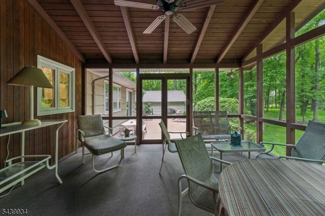 1272 Sleepy Hollow Ln, Scotch Plains Twp., NJ 07076