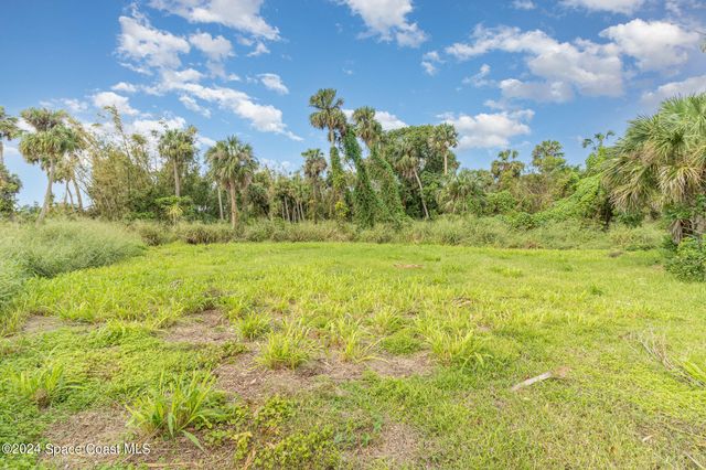 1632 Water Drive NE, Palm Bay, FL 32905