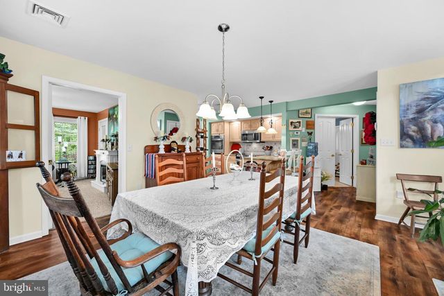 1066 CAMBRIDGE DR, Manheim, PA 17545
