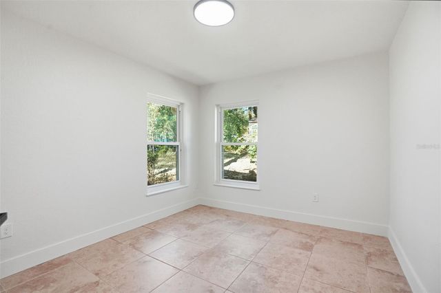 5089 WESTLAKE BOULEVARD, Dade City, FL 33523