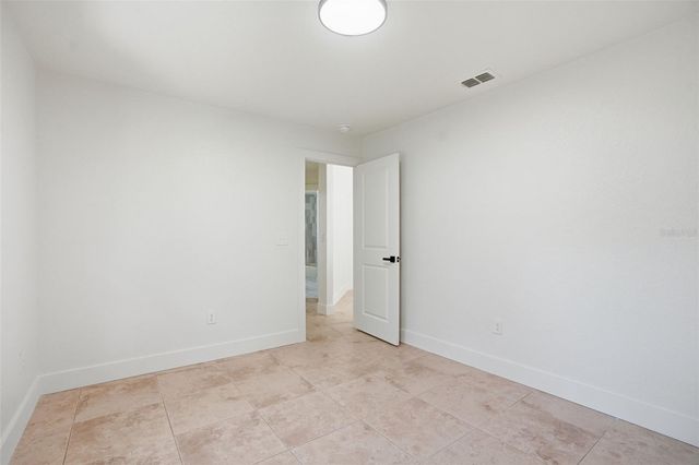 5089 WESTLAKE BOULEVARD, Dade City, FL 33523