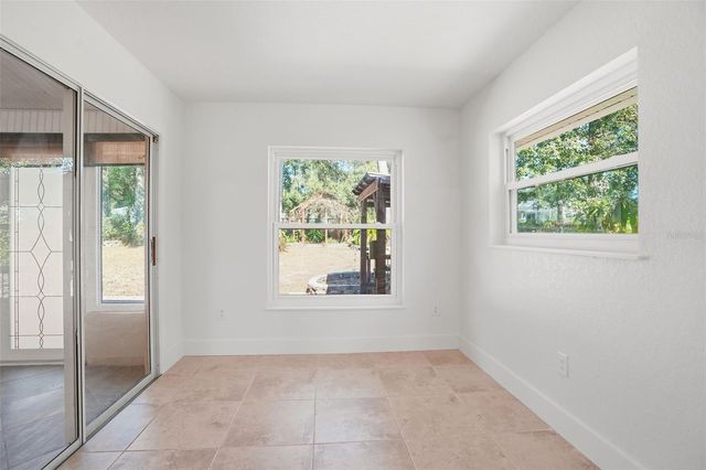 5089 WESTLAKE BOULEVARD, Dade City, FL 33523