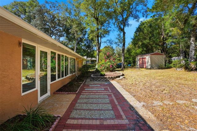 5089 WESTLAKE BOULEVARD, Dade City, FL 33523