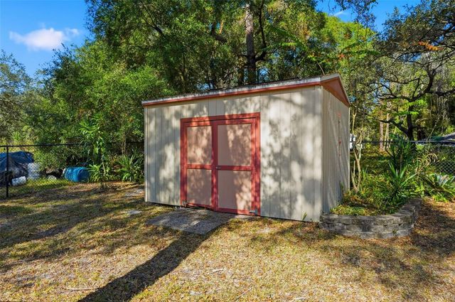 5089 WESTLAKE BOULEVARD, Dade City, FL 33523